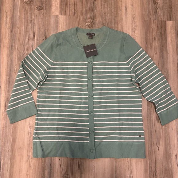 Eddie Bauer NWT Size Large Cardigan chest is 20, length is 24 - Picture 1 of 5
